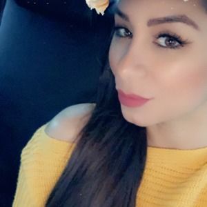 Meet your Posher, Mayra